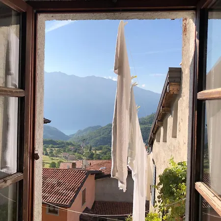 Seeblick Und Offener Kamin - Casa Di Florian Tremosine